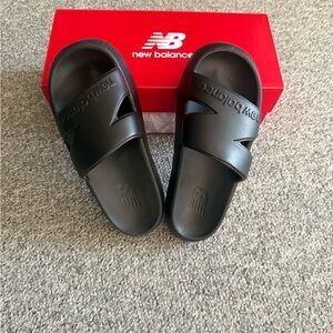New Balance Black Casual Slides